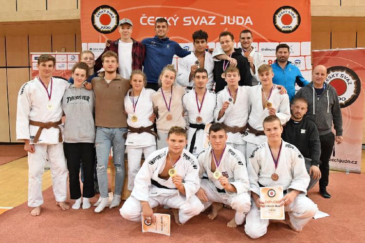 Tři tituly a třikrát bronz pro USK PRAHA JUDO na MČR juniorů