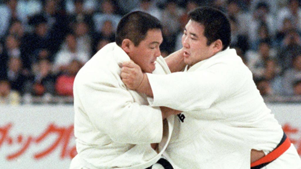 Yasuhiro Yamashita a Hitoshi Saito. Giganti, které dnešní mladší a nejmladší většinou neznají.